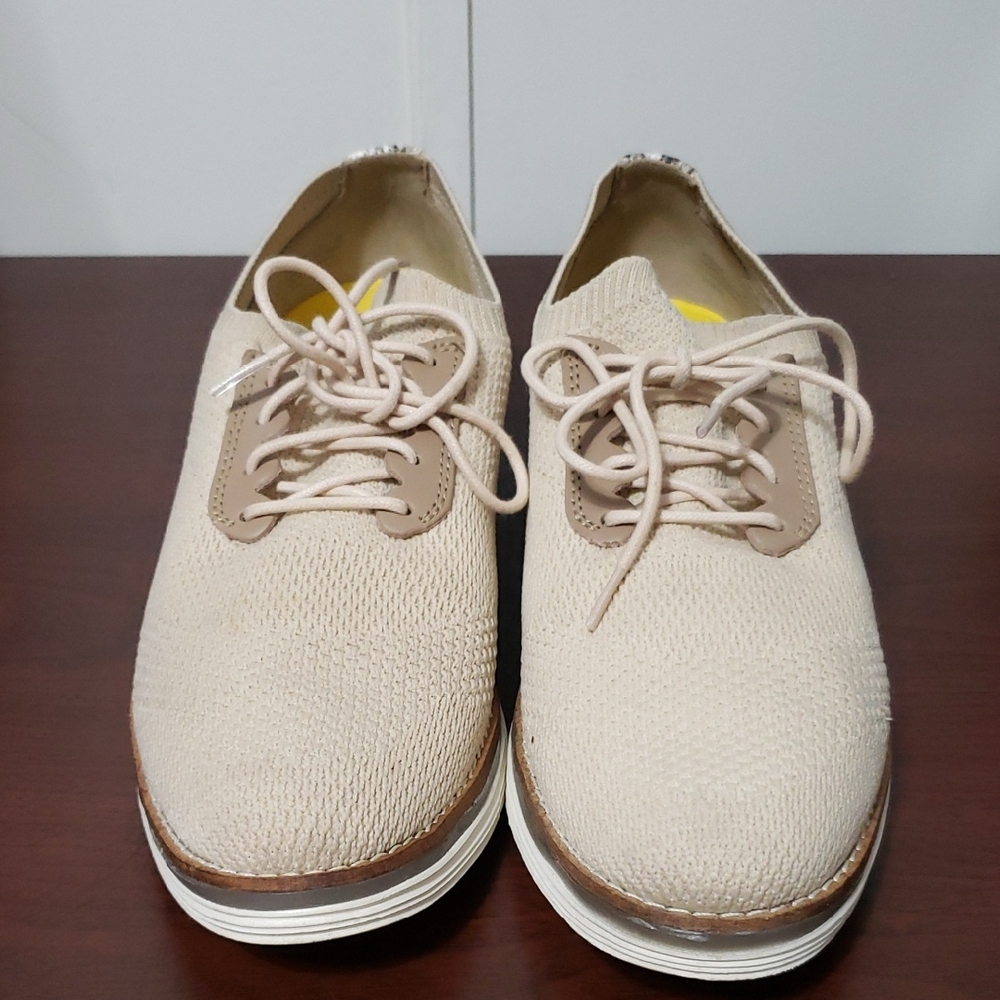 Cole Haan Original Grand Meridan Oxford Beige Lace-Up Sneakers